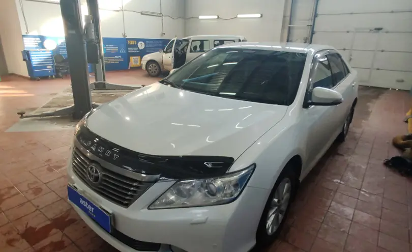 Toyota Camry 2013 года за 8 800 000 тг. в Астана