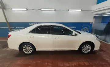 Toyota Camry 2013 года за 8 800 000 тг. в Астана фото 4