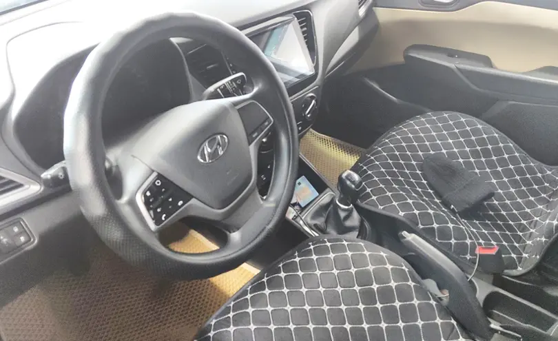 Hyundai Accent 2020 года за 6 500 000 тг. в Астана фото 5