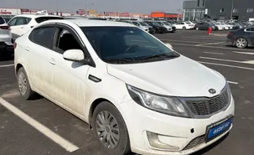 Kia Rio 2014 года за 3 700 000 тг. в Алматы фото 3