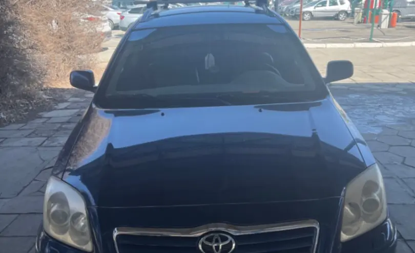 Toyota Avensis 2004 года за 4 500 000 тг. в Талдыкорган фото 2