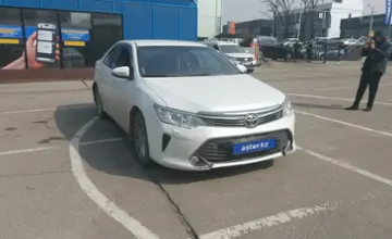 Toyota Camry 2015 года за 9 500 000 тг. в Алматы фото 2