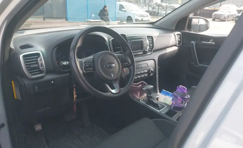 Kia Sportage 2018 года за 9 000 000 тг. в Алматы фото 5