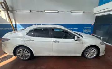 Toyota Camry 2019 года за 9 000 000 тг. в Астана фото 4