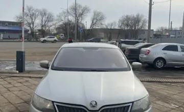Skoda Rapid 2015 года за 3 500 000 тг. в Уральск фото 2