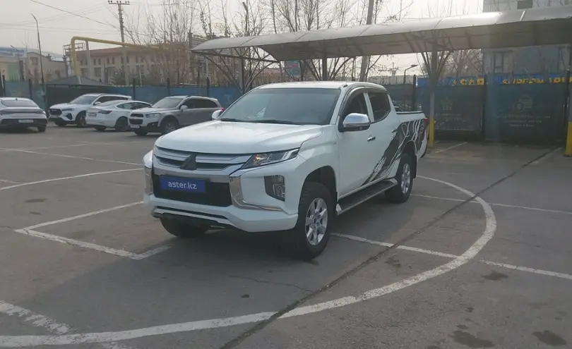 Mitsubishi L200 2020 года за 12 000 000 тг. в Алматы