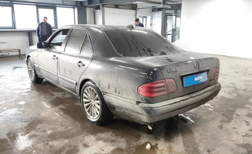 Mercedes-Benz E-Класс 1998 года за 2 000 000 тг. в Астана фото 4