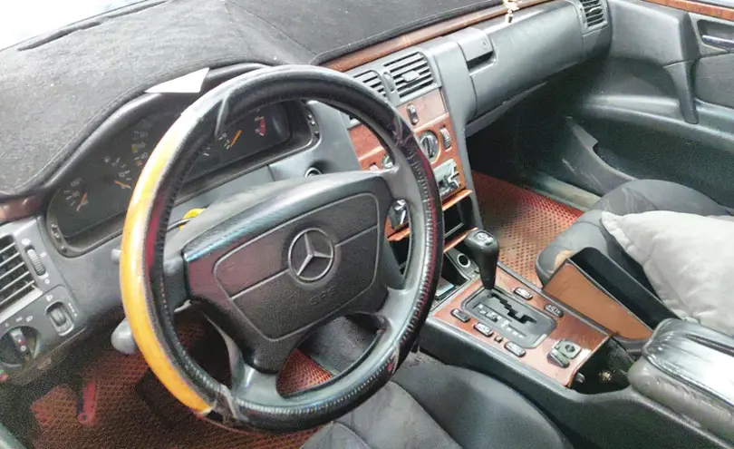 Mercedes-Benz E-Класс 1998 года за 2 000 000 тг. в Астана фото 5