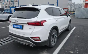 Hyundai Santa Fe 2019 года за 13 750 000 тг. в Алматы