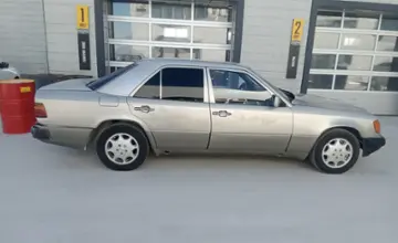 Mercedes-Benz E-Класс 1992 года за 2 000 000 тг. в Кызылорда фото 4