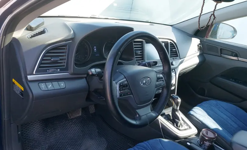 Hyundai Elantra 2017 года за 6 500 000 тг. в Шымкент фото 5