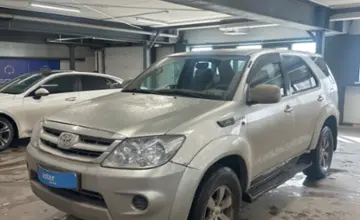 Toyota Fortuner 2007 года за 7 000 000 тг. в Астана фото 1