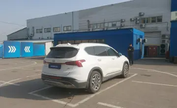 Hyundai Santa Fe 2021 года за 17 000 000 тг. в Алматы фото 3