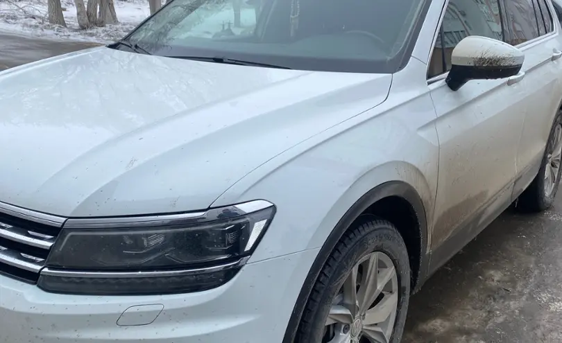 Volkswagen Tiguan 2018 года за 12 000 000 тг. в Костанай