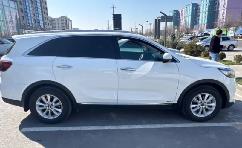 Kia Sorento 2019 года за 12 800 000 тг. в Шымкент фото 4
