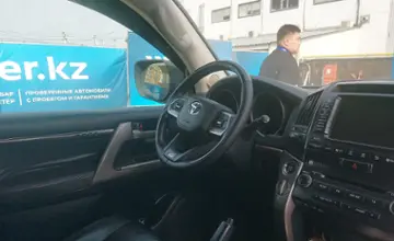 Toyota Land Cruiser 2011 года за 21 000 000 тг. в Алматы фото 5