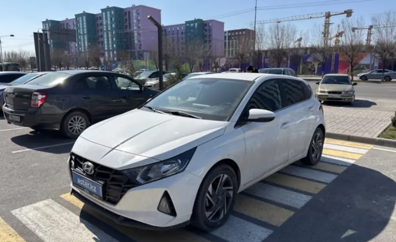 Hyundai i20 2023 года за 7 500 000 тг. в Шымкент