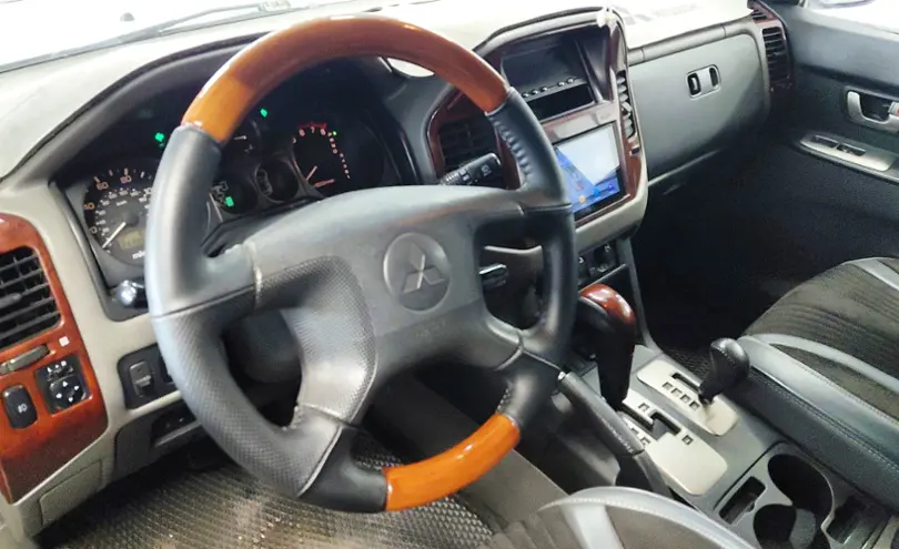 Mitsubishi Montero 2003 года за 5 600 000 тг. в Астана фото 5