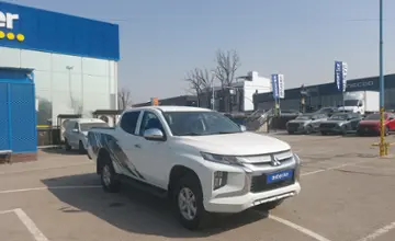 Mitsubishi L200 2022 года за 11 000 000 тг. в Алматы фото 2