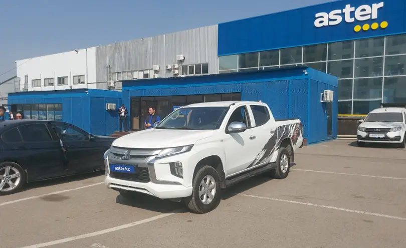 Mitsubishi L200 2022 года за 11 000 000 тг. в Алматы