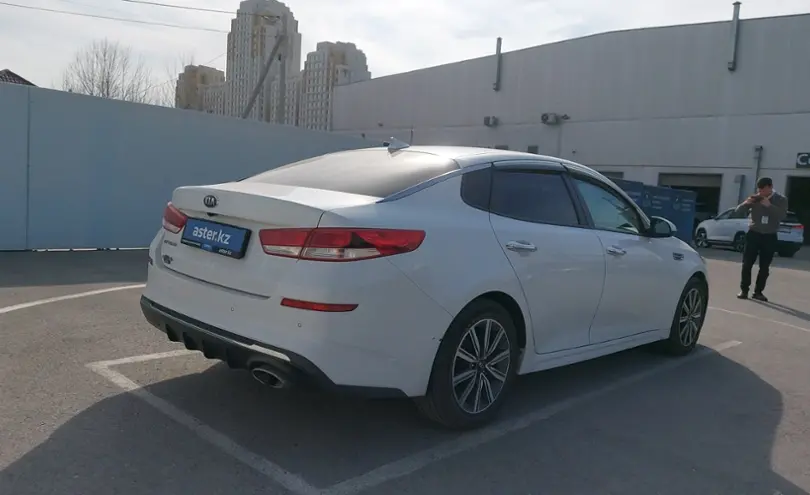 Kia Optima 2019 года за 9 000 000 тг. в Шымкент фото 3