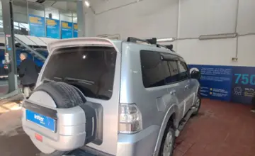 Mitsubishi Pajero 2012 года за 10 000 000 тг. в Астана