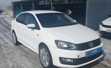 Volkswagen Polo 2015 года за 4 000 000 тг. в Караганда фото 3