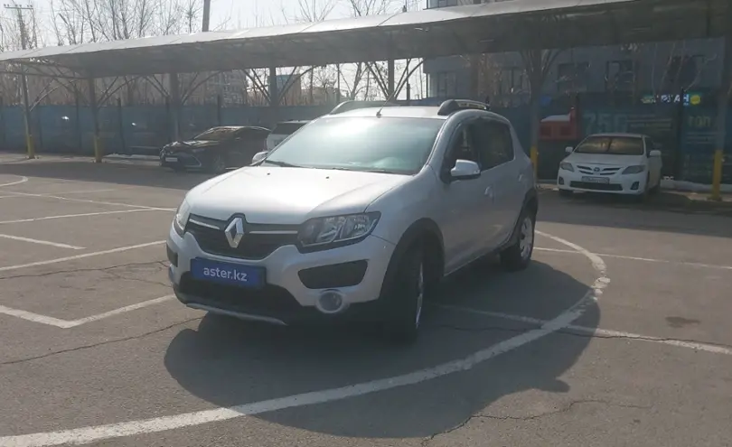 Renault Sandero 2015 года за 4 500 000 тг. в Алматы