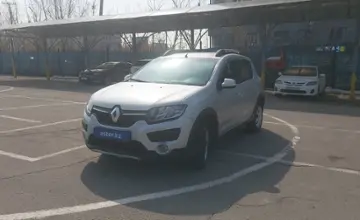 Renault Sandero 2015 года за 4 500 000 тг. в Алматы фото 1