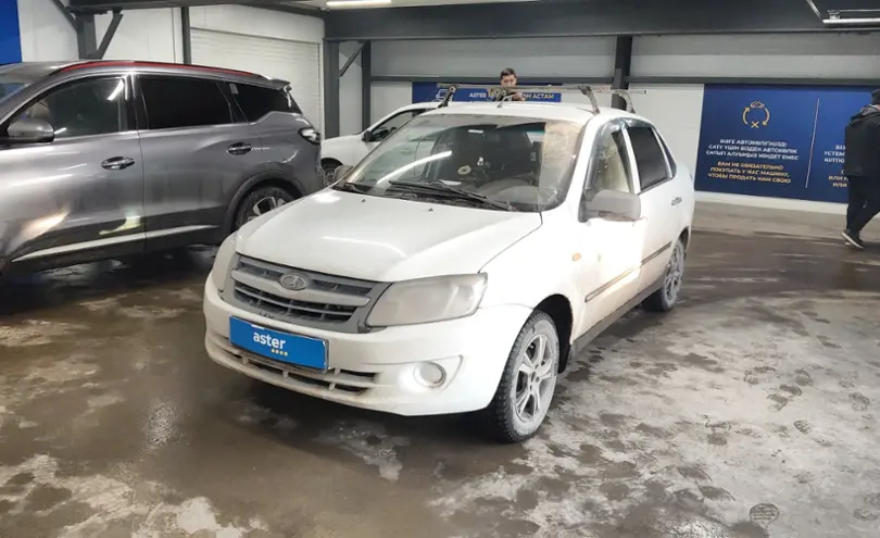 LADA (ВАЗ) Granta 2013 года за 2 000 000 тг. в Астана