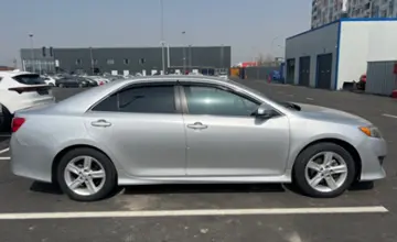Toyota Camry 2014 года за 8 000 000 тг. в Алматы фото 4