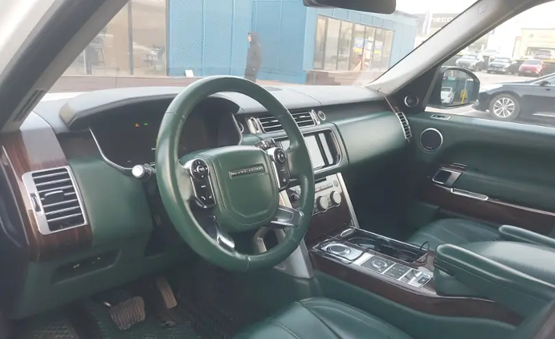 Land Rover Range Rover 2015 года за 20 000 000 тг. в Алматы фото 5