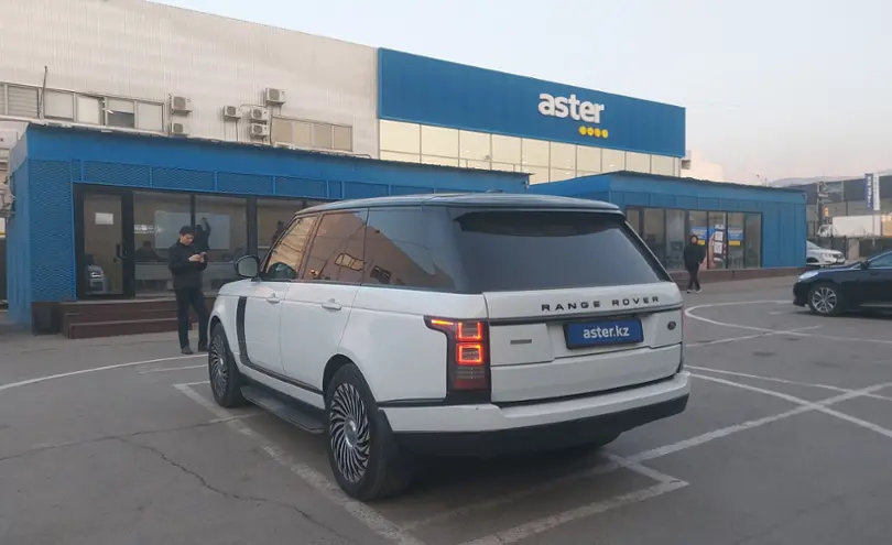 Land Rover Range Rover 2015 года за 20 000 000 тг. в Алматы фото 4