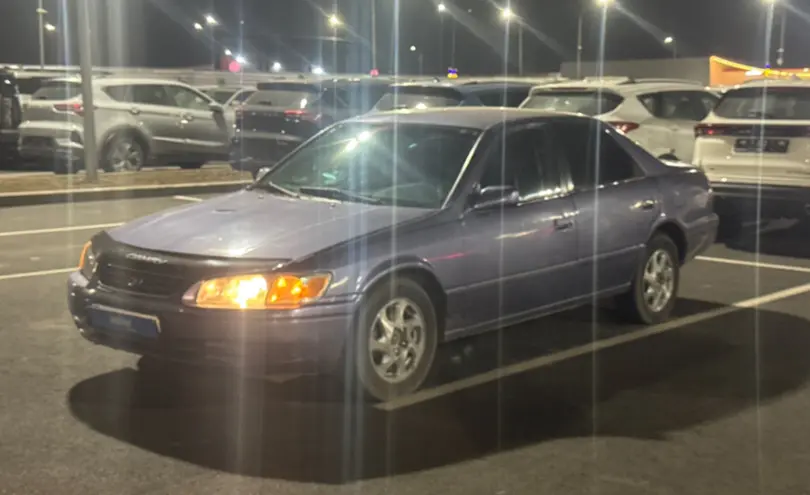 Toyota Camry 2000 года за 2 000 000 тг. в Алматы