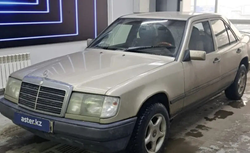 Mercedes-Benz E-Класс 1992 года за 1 600 000 тг. в Павлодар