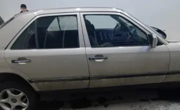 Mercedes-Benz E-Класс 1992 года за 1 600 000 тг. в Павлодар фото 4