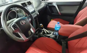 Toyota Land Cruiser Prado 2013 года за 16 000 000 тг. в Астана фото 5