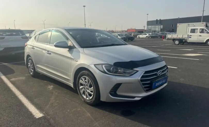 Hyundai Elantra 2018 года за 7 500 000 тг. в Алматы фото 3