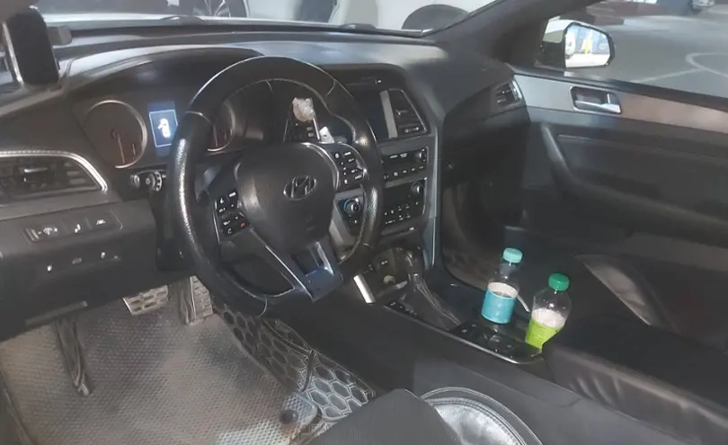 Hyundai Sonata 2015 года за 8 300 000 тг. в Алматы фото 5