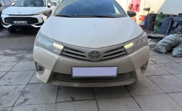 Toyota Corolla 2014 года за 7 500 000 тг. в Актобе фото 2