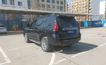 Toyota Land Cruiser Prado 2018 года за 1 000 000 тг. в Алматы фото 4