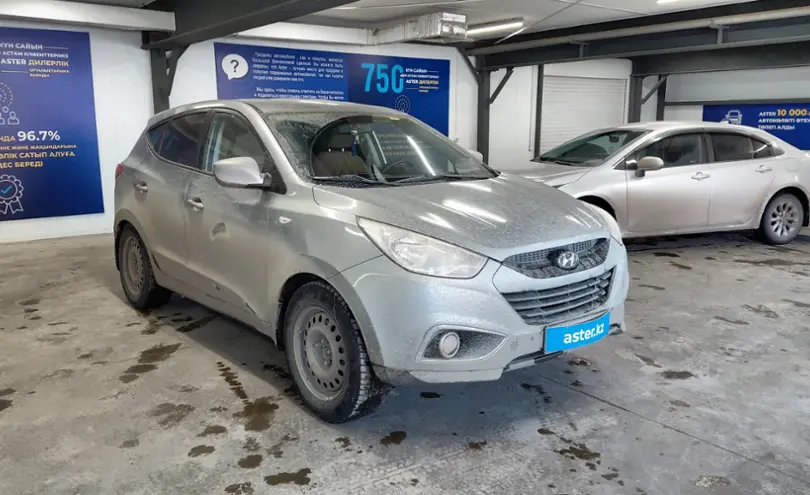 Hyundai Tucson 2012 года за 6 500 000 тг. в Астана фото 2