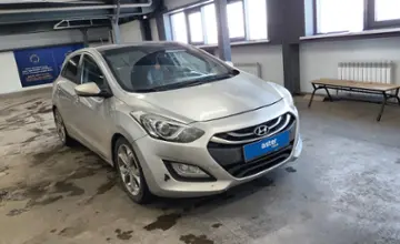 Hyundai i30 2015 года за 6 000 000 тг. в Астана фото 2