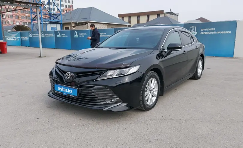 Toyota Camry 2019 года за 12 000 000 тг. в Шымкент