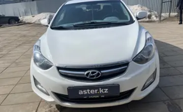 Hyundai Elantra 2015 года за 5 000 000 тг. в Уральск фото 2