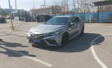 Toyota Camry 2021 года за 11 000 000 тг. в Алматы фото 1