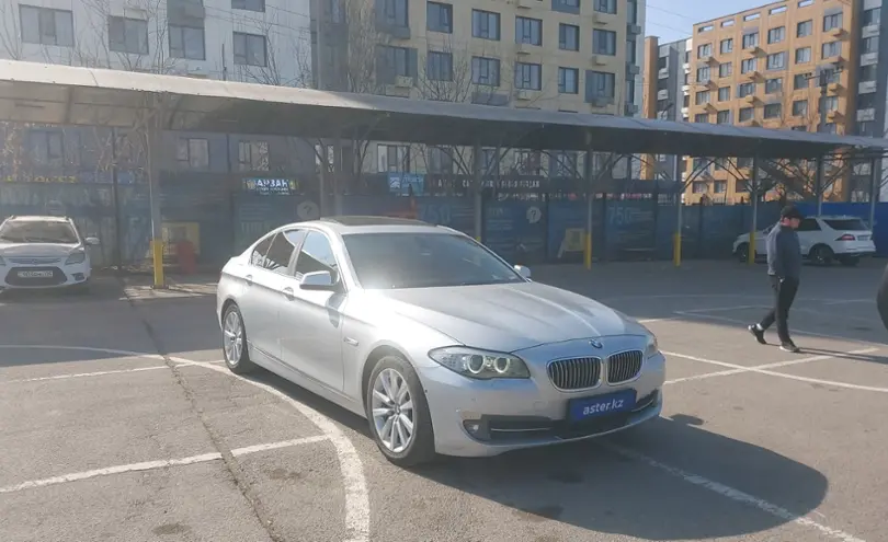 BMW 5 серии 2011 года за 10 000 000 тг. в Алматы фото 2