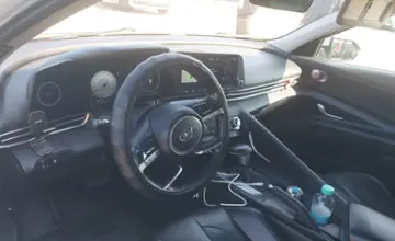 Hyundai Elantra 2022 года за 7 500 000 тг. в Алматы фото 5