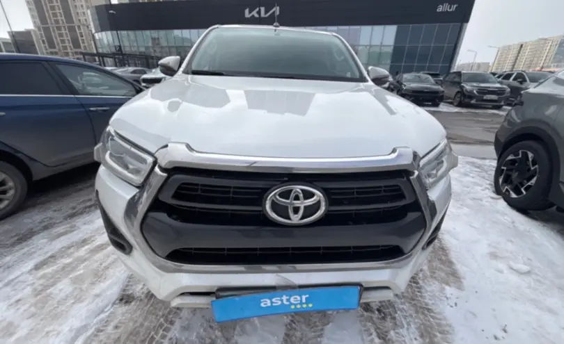 Toyota Hilux 2021 года за 21 000 000 тг. в Астана фото 2