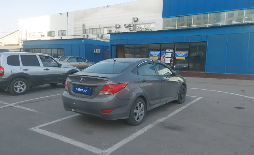 Hyundai Accent 2013 года за 3 500 000 тг. в Алматы фото 3